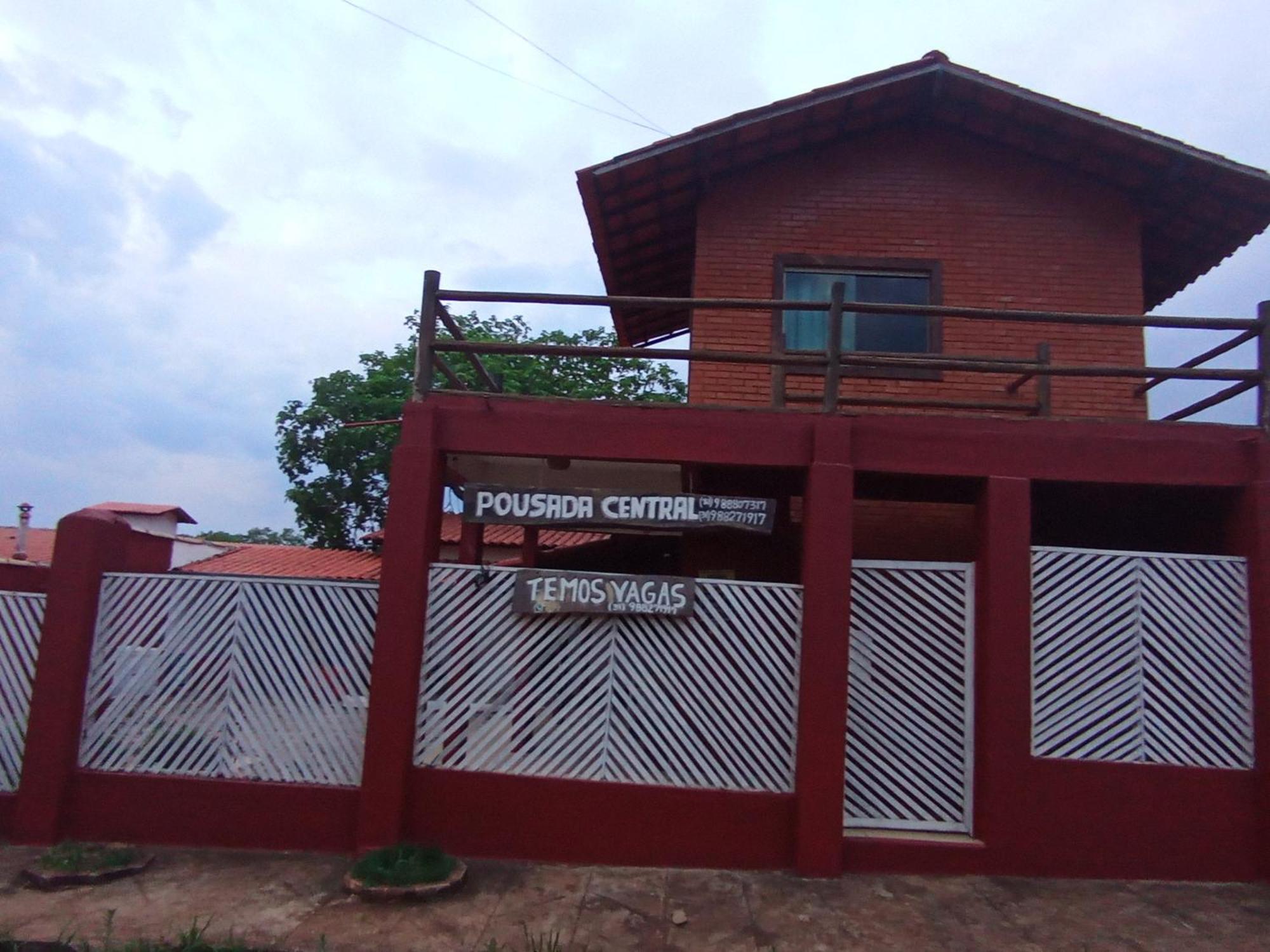 Pousada Central Santana do Riacho Kültér fotó